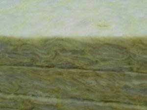 Ailantes y panel sandwich